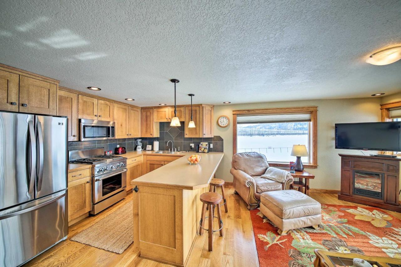 Lake Pend Oreille Condo With Porch And Mountain View! Sandpoint Ngoại thất bức ảnh